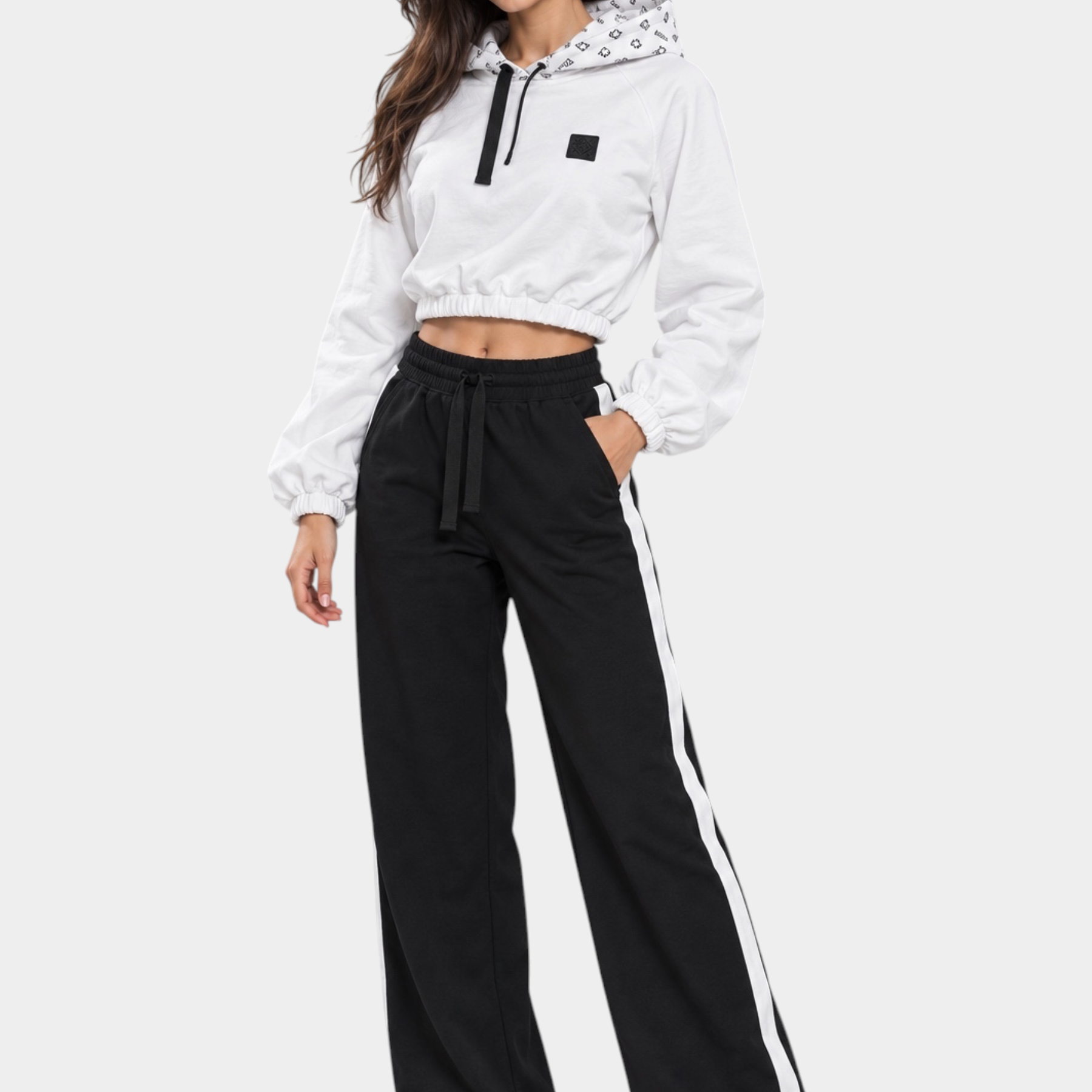 Completo_crop_bianco_e_nero-6.jpg