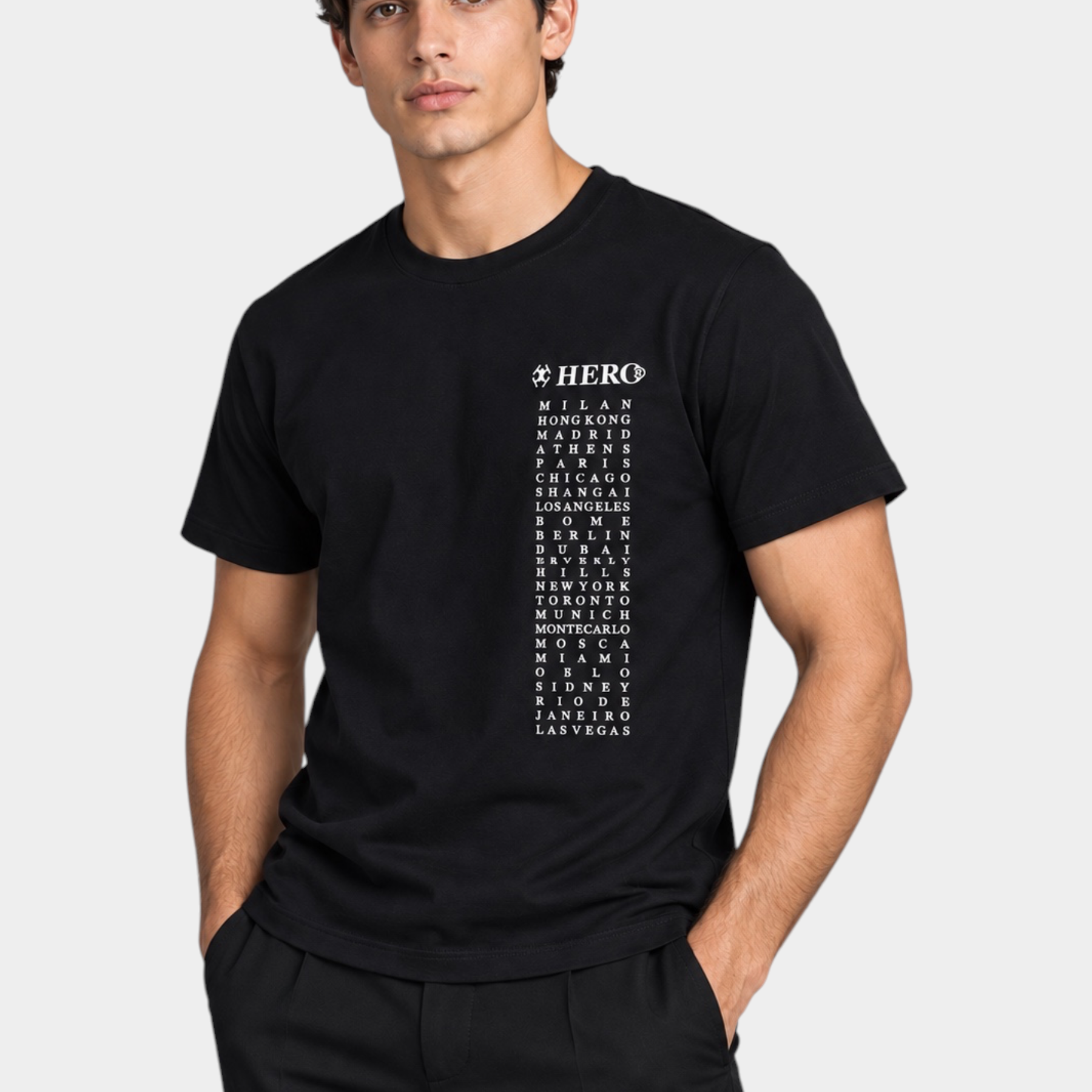 T-shirt_nera_HERO_in_studio-14.jpg