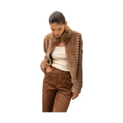 Cappotto corto in pelliccia sintetica a bande orizzontali Donna Attentif Paris Attentif Paris