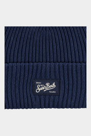 Berretto Follower SRL Sheldon a costine blu navy in misto lana con etichetta logo MC2 Saint Barth