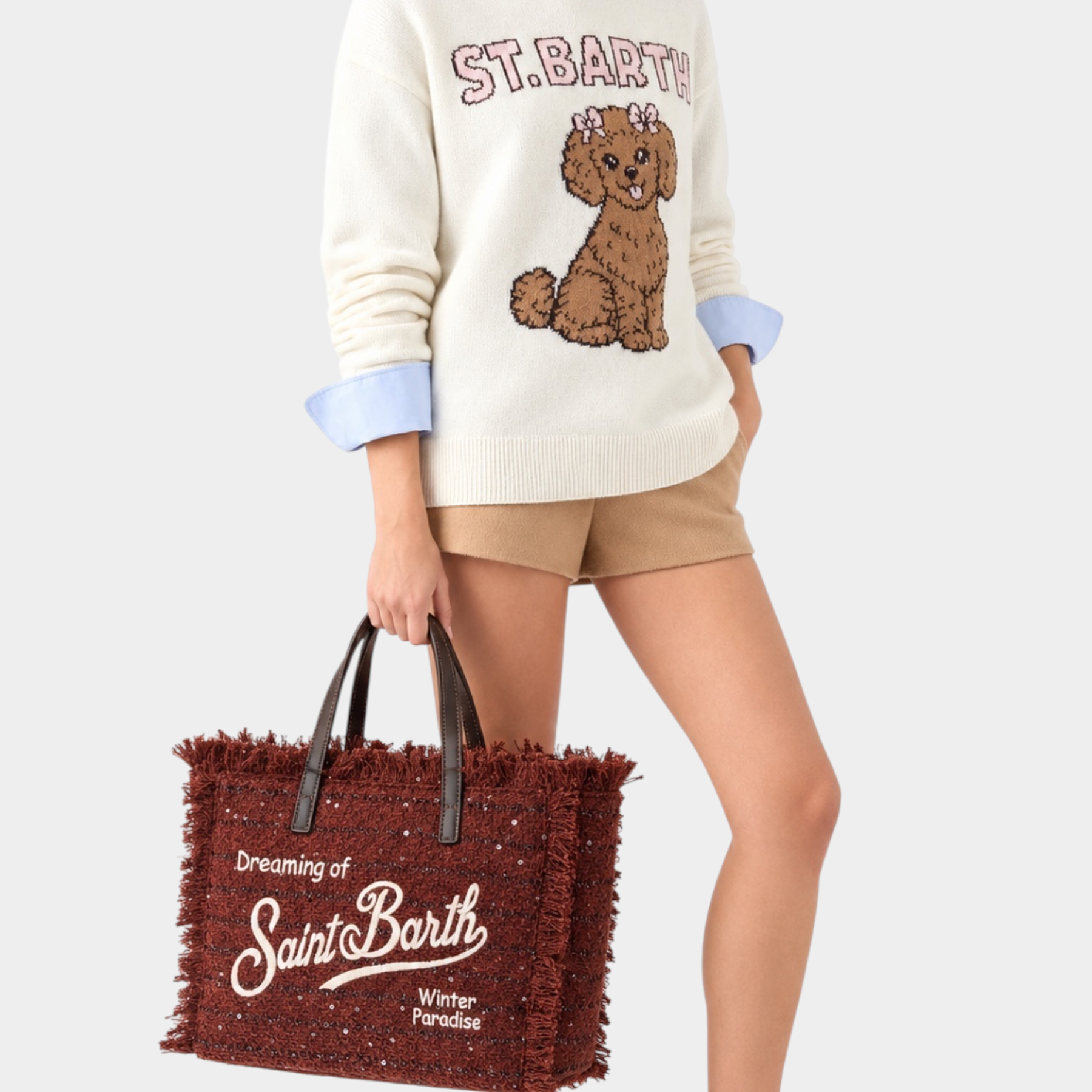 Borsa Colette Follower SRL marrone in tweed con frange e logo ricamato Saint Barth, indossata da una modella