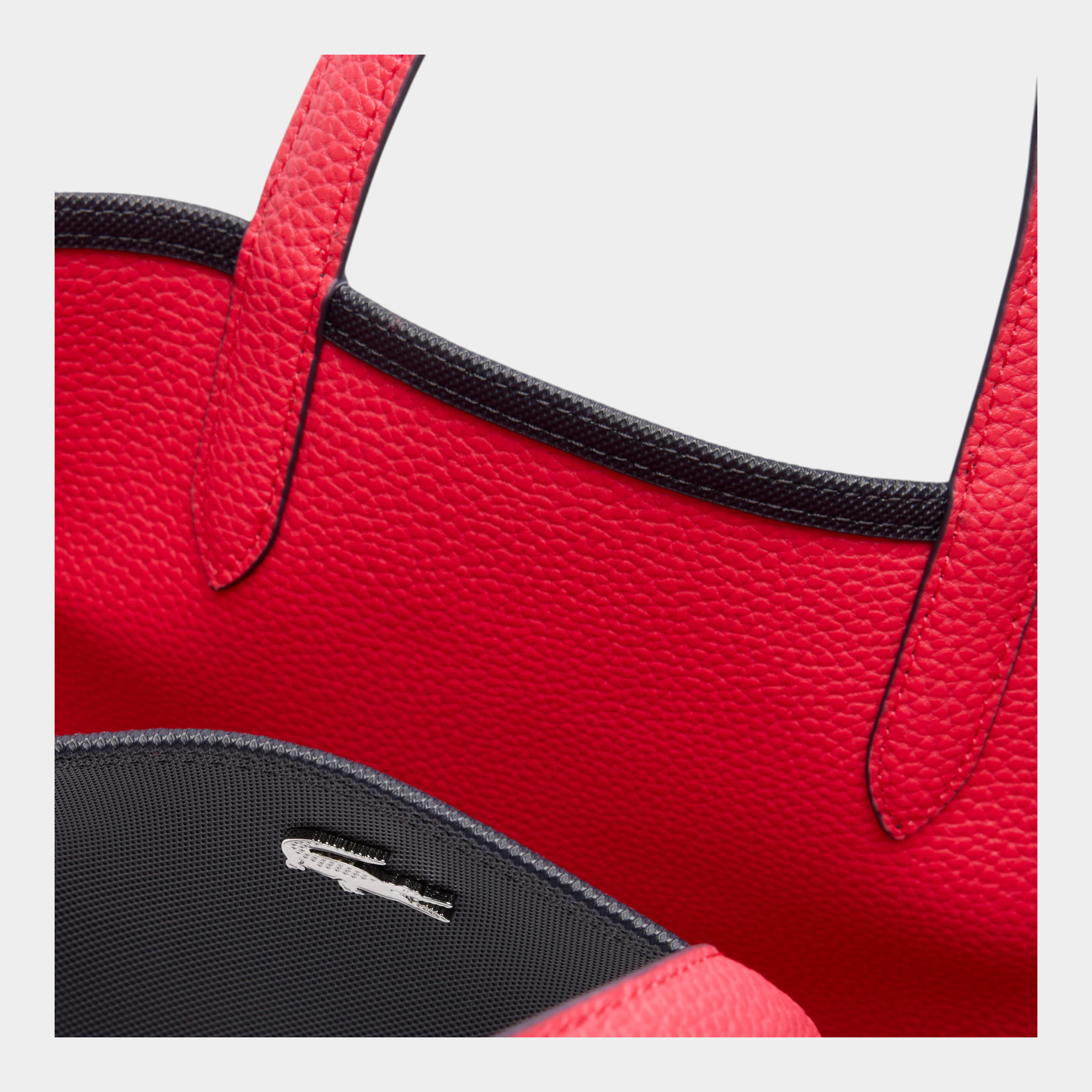 Borsa da viaggio reversibile verticale Anna Donna Follower SRL in pelle martellata rossa e interno nero con logo