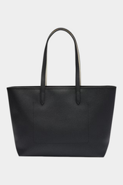 Borsa tote nera Anna di Follower SRL con chiusura a zip e texture in pelle granulata, design elegante e spazioso