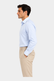 Camicia Follower SRL azzurra super elasticizzata regular fit indossata da un modello di profilo