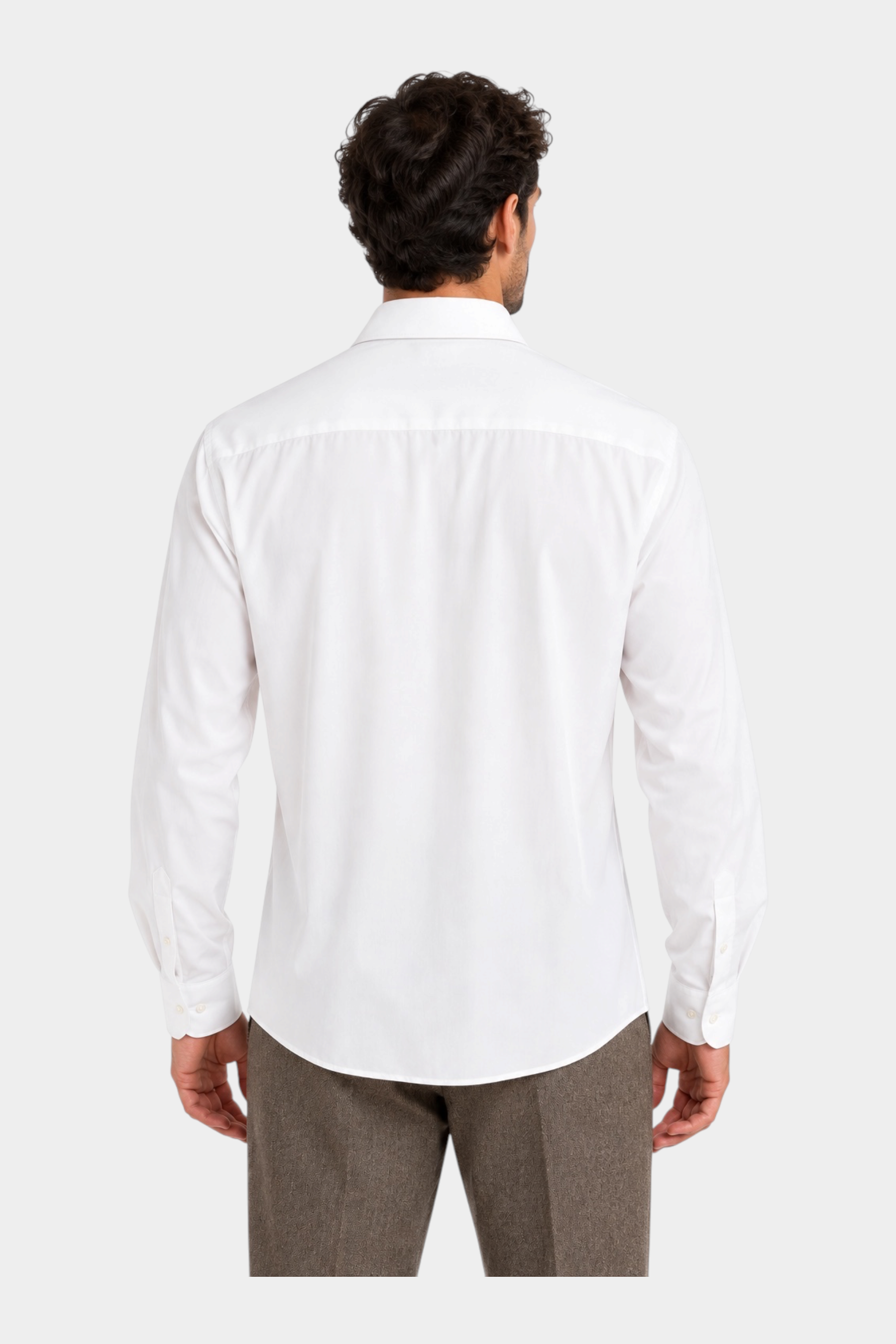 Vista posteriore di un uomo che indossa una camicia bianca super elasticizzata regular fit di Follower SRL