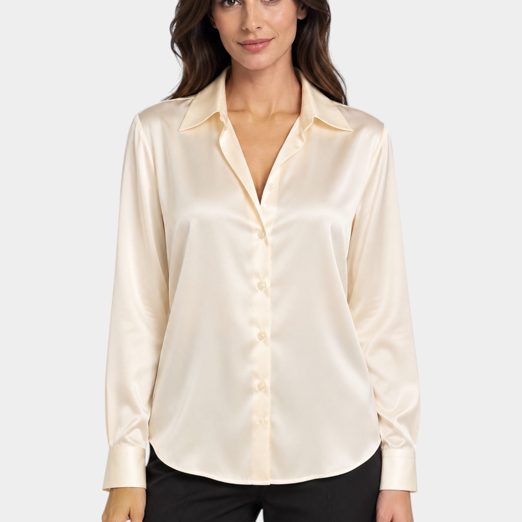 Camicia Follower SRL da donna color avorio in seta lucida con colletto classico e maniche lunghe