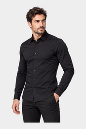 Modello indossa camicia nera a maniche lunghe Follower SRL in nylon ed elastan, design elegante Made in Italy