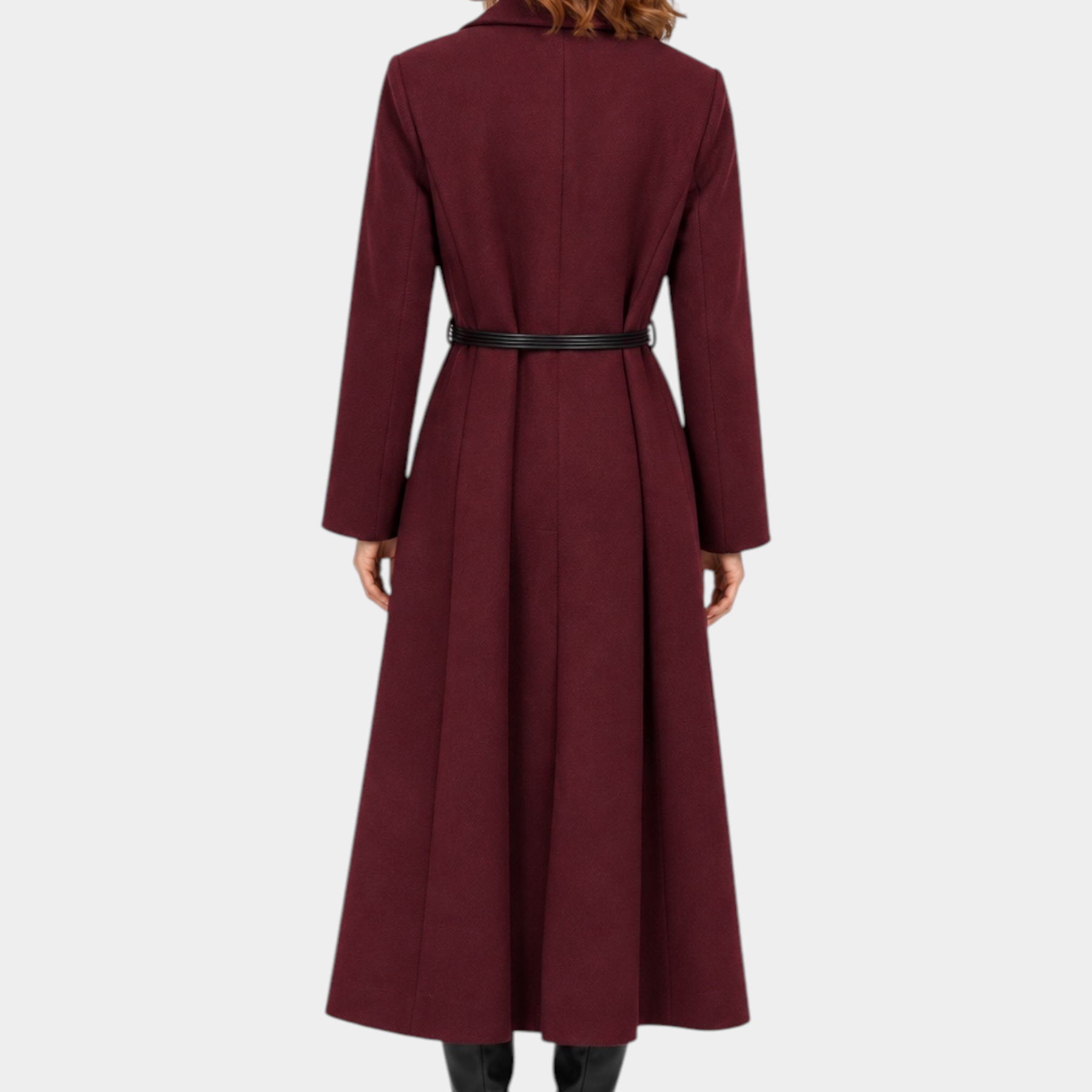 Cappotto lungo Follower SRL color bordeaux con cintura in vita indossato da una modella, vista posteriore