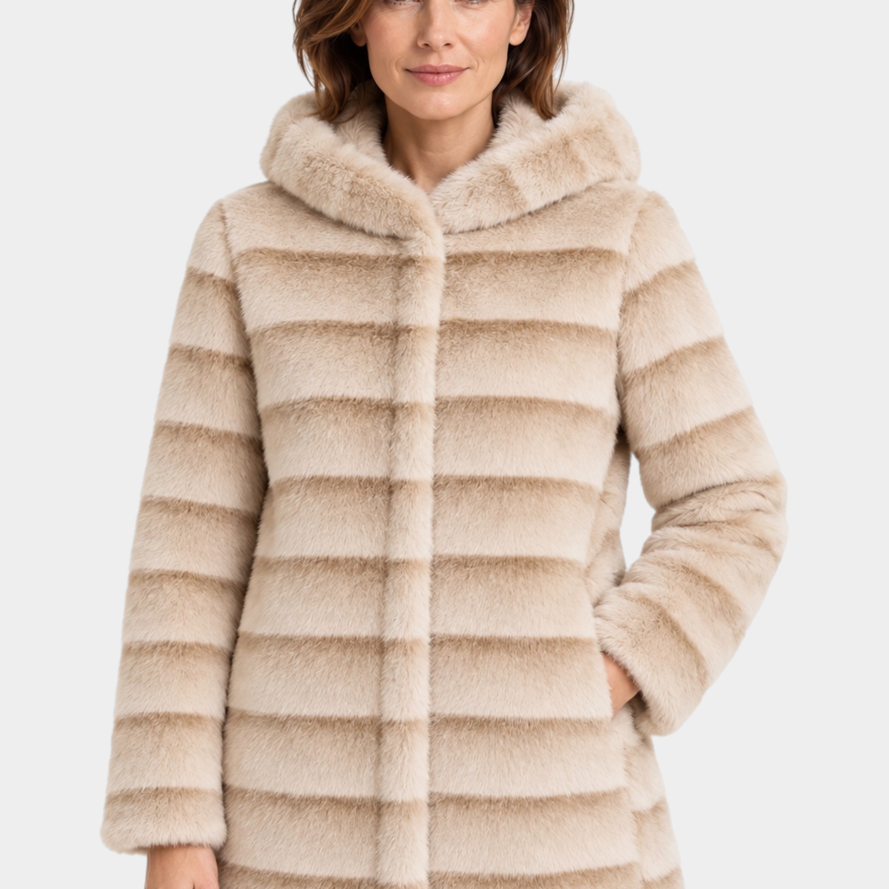 Cappotto lungo reversibile Follower SRL color beige con cappuccio e texture a righe orizzontali effetto pelliccia