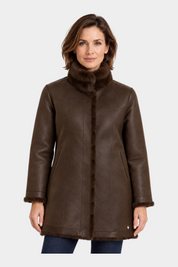 Cappotto lungo reversibile marrone Follower SRL con finitura liscia e dettagli in ecopelliccia sul colletto