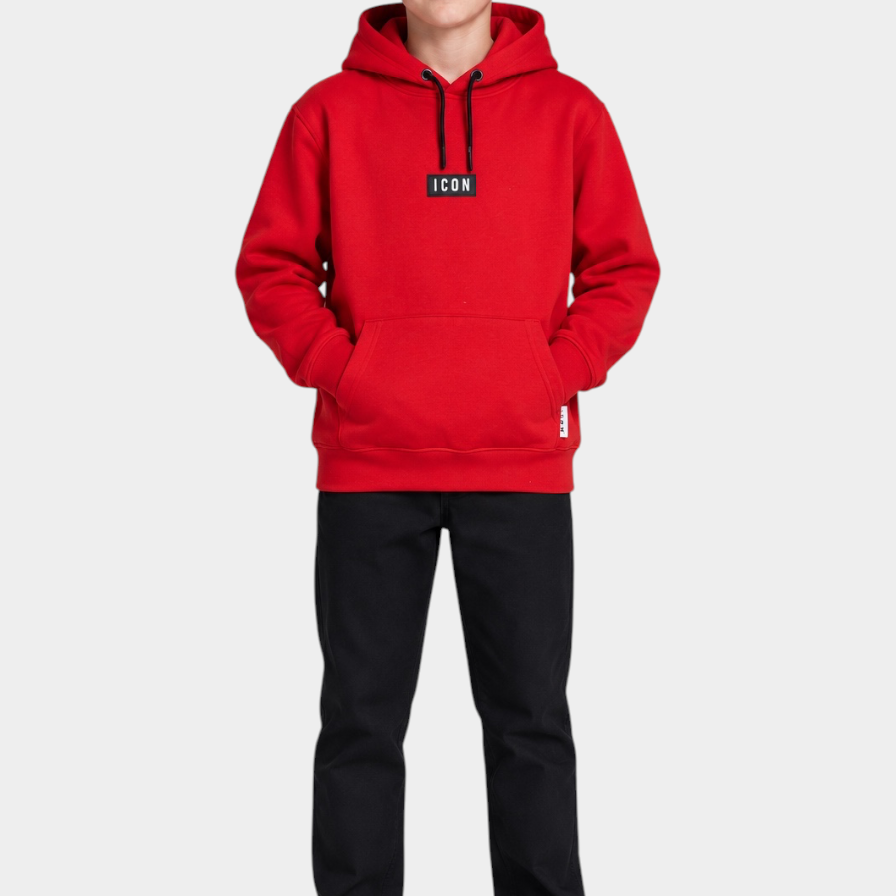 Ragazzo indossa una felpa con cappuccio rossa Follower SRL con logo ICON nero sul petto e tasca a marsupio
