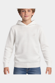 Ragazzo indossa una felpa con cappuccio bianca in maglia Follower SRL con logo iconico ricamato sul petto