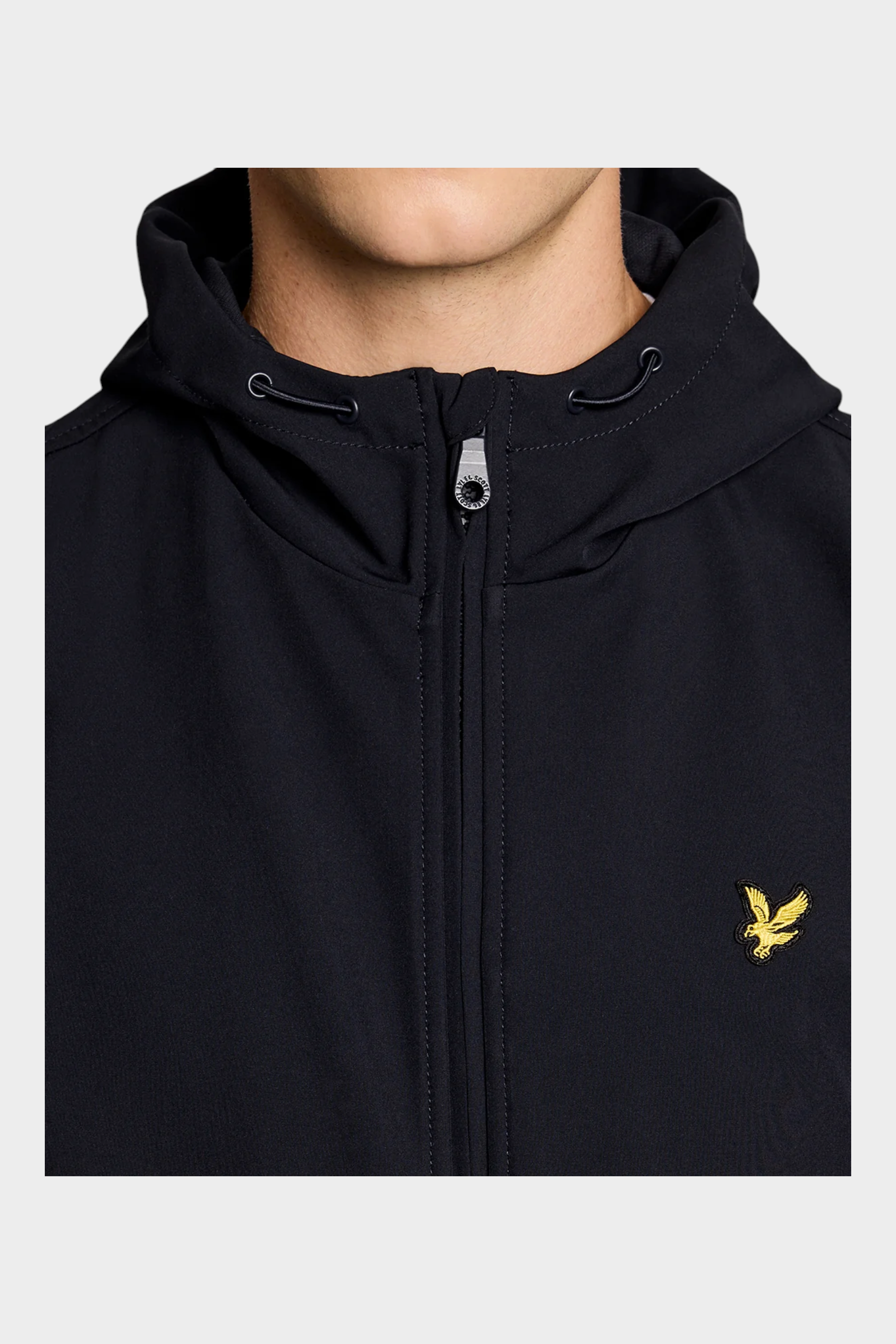 Giacca softshell blu Follower SRL con cappuccio, cerniera e logo dorato Lyle & Scott sul petto