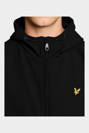 Giacca softshell nera Follower SRL con cappuccio, chiusura a zip e logo dorato Lyle & Scott sul petto