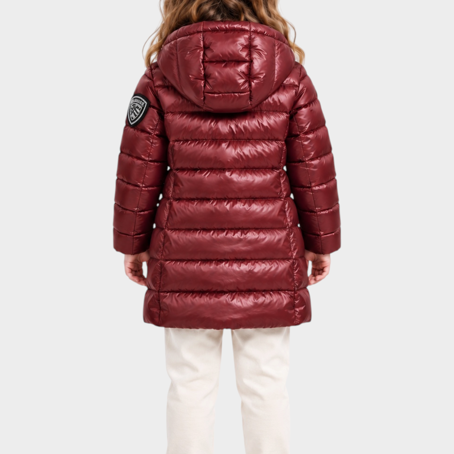 Giubbino lungo imbottito Follower SRL per bambina color marrone lucido con cappuccio e patch logo sulla manica