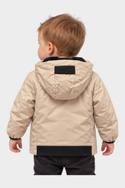 Giubbino Aurelia Follower SRL per bambino in beige con cappuccio e dettagli neri a contrasto, vista posteriore