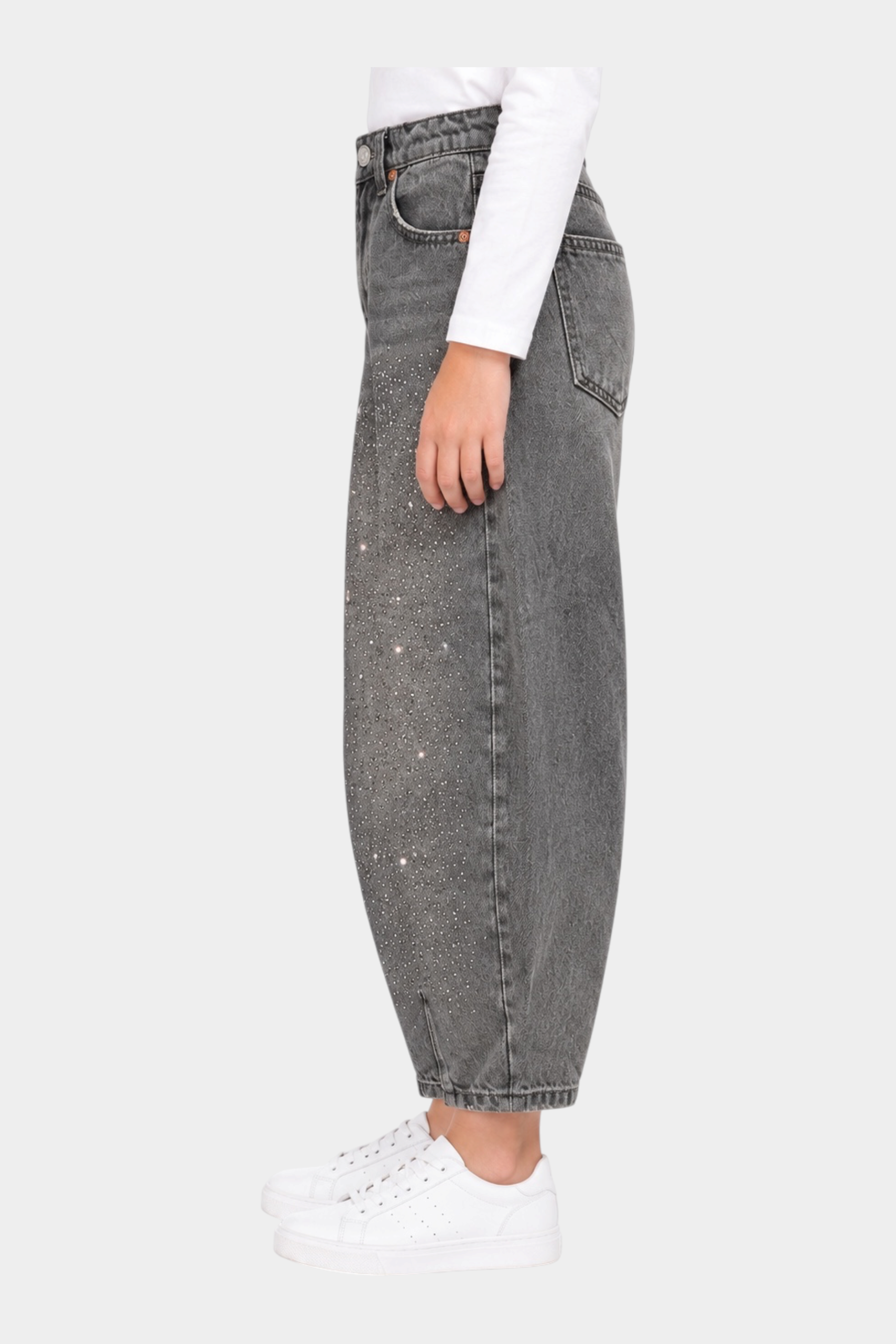 Jeans baggy grigi da bambina Follower SRL con decorazioni di strass brillanti, vista laterale