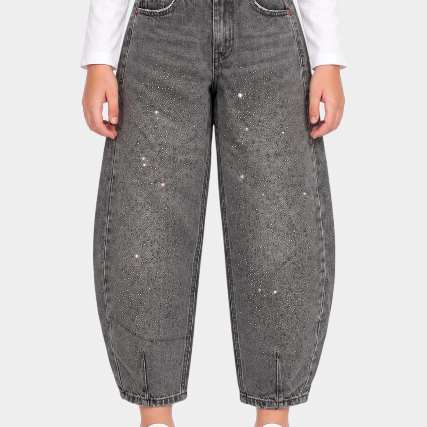Jeans baggy grigi da bambina Follower SRL con decorazioni di strass luminosi e taglio a palloncino