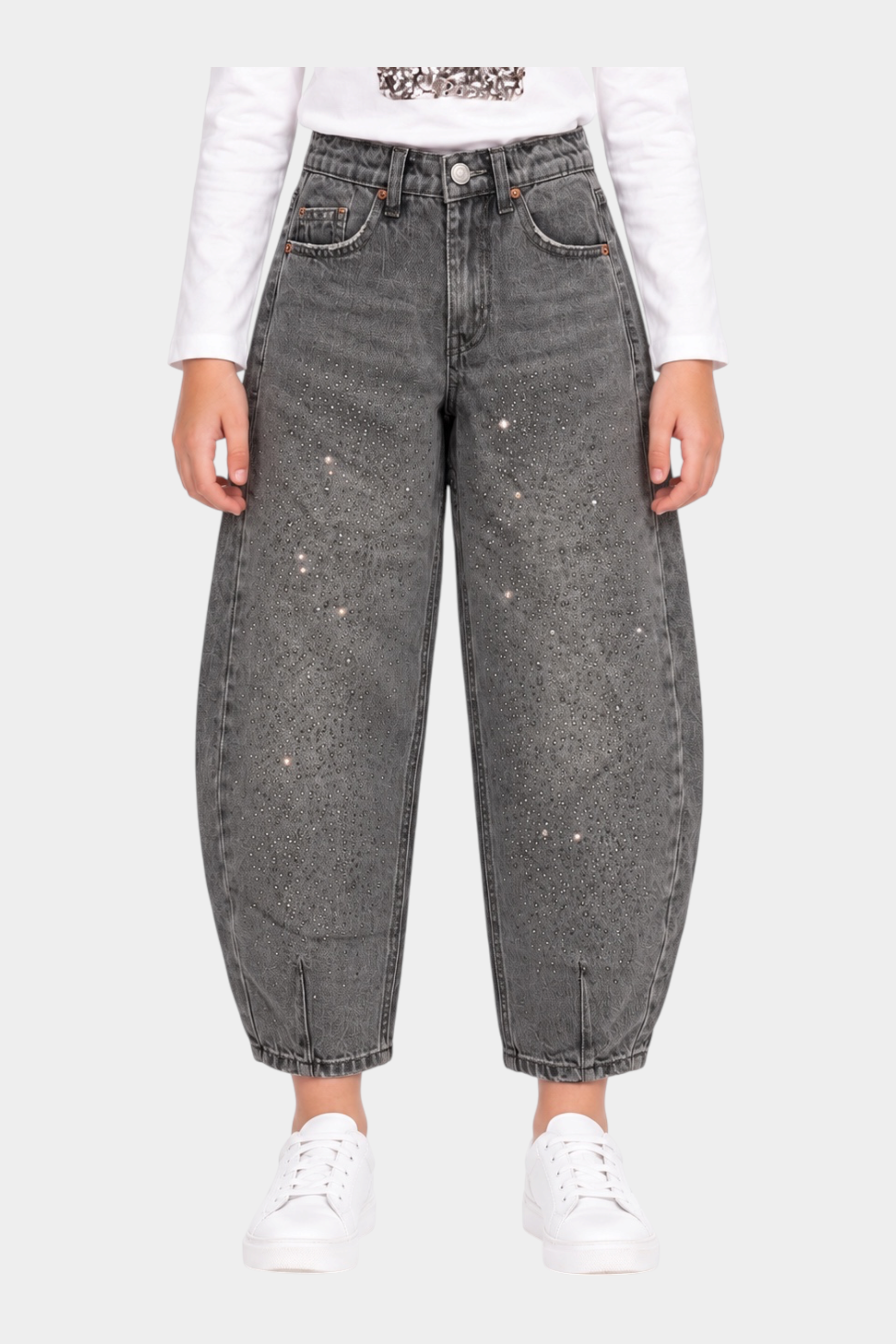 Jeans baggy grigi da bambina Follower SRL con decorazioni di strass luminosi e taglio a palloncino