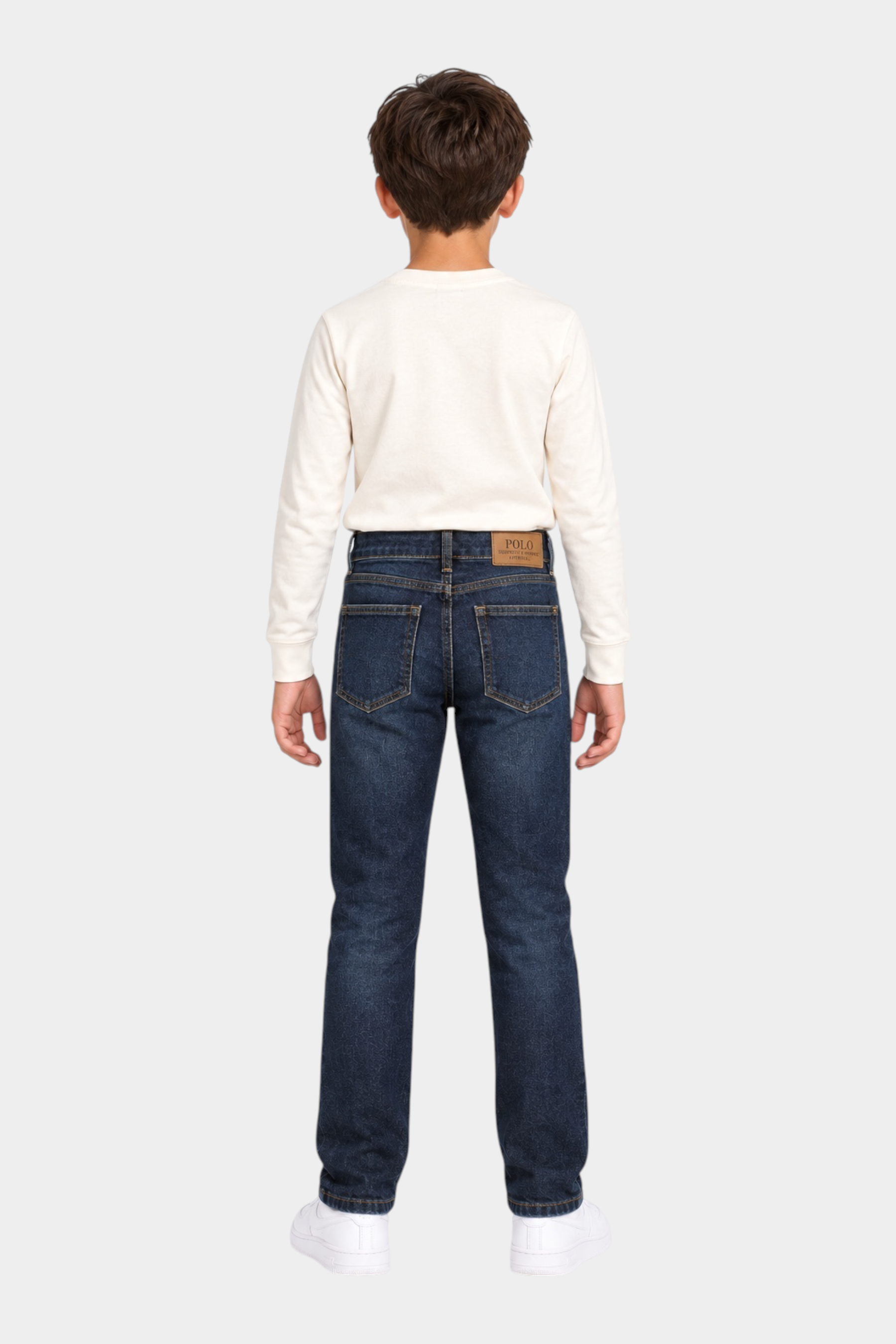 Jeans regular fit blu per bambino Follower SRL con etichetta in pelle sul retro e maglia a maniche lunghe bianca