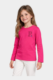 Bambina che indossa una maglietta fucsia a maniche lunghe Follower SRL con logo decorato in strass sul petto