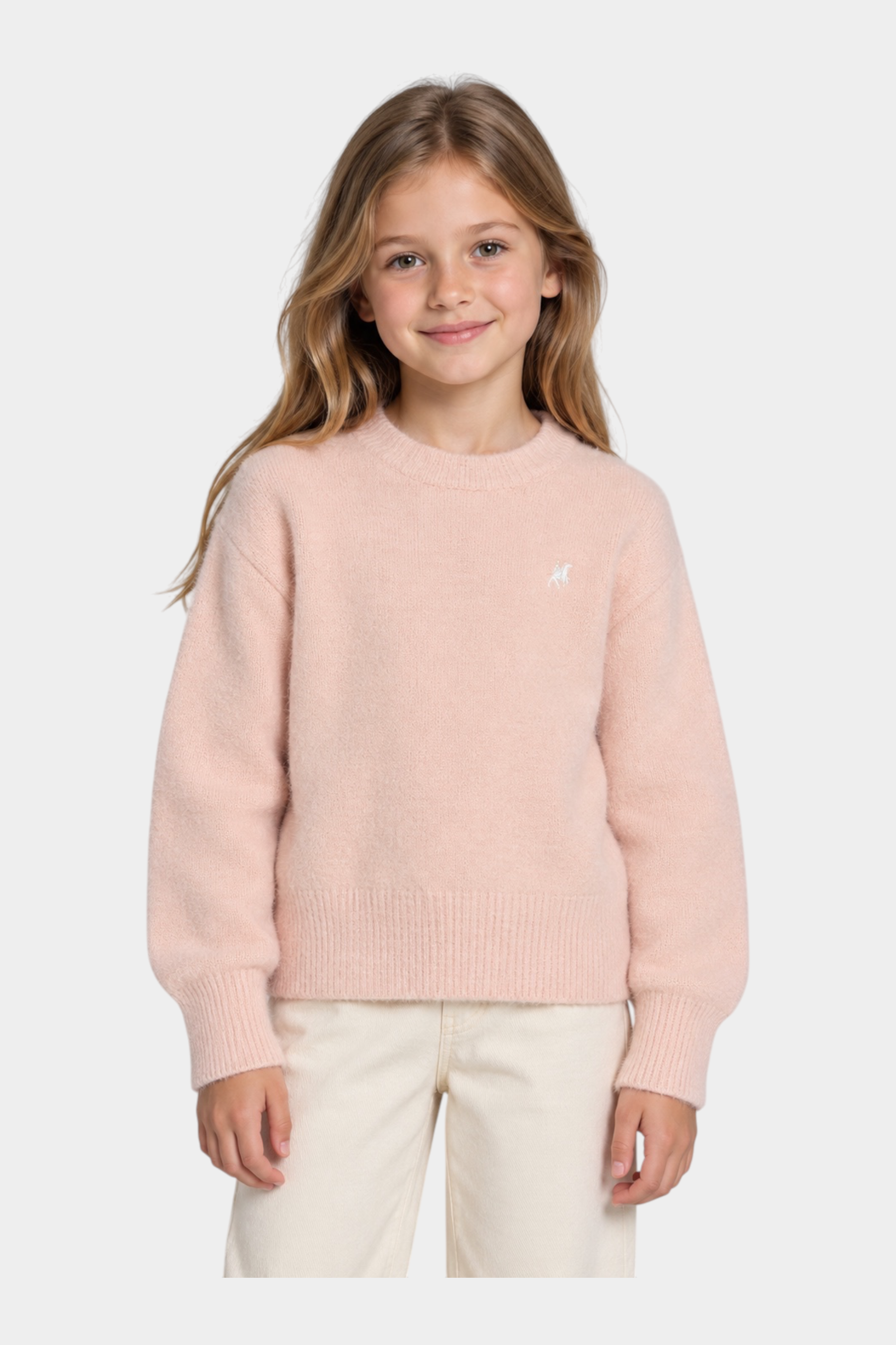 Bambina che indossa un maglione in ciniglia rosa Follower SRL con girocollo e logo ricamato