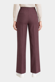 Pantalone ampio Follower SRL in tessuto compact color bordeaux, vista posteriore con tasche a filetto