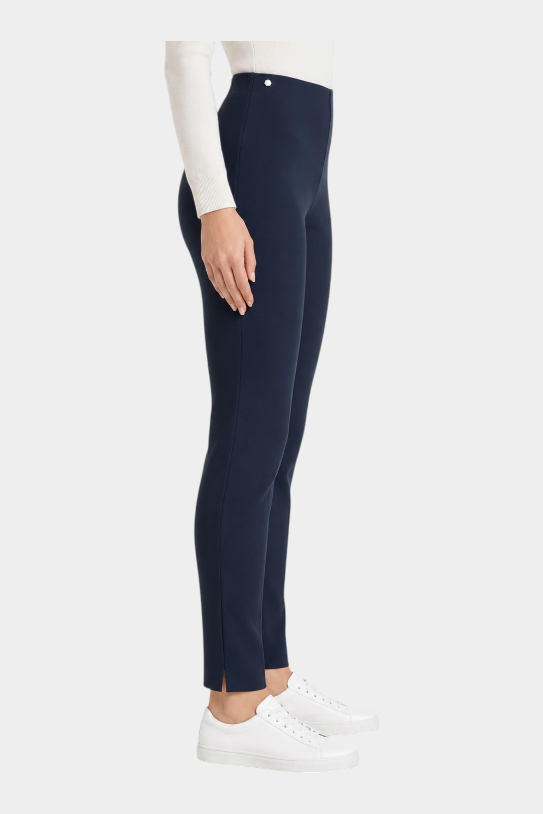 Pantalone a sigaretta blu Follower SRL in tessuto Compact con spacchetti laterali indossato di profilo