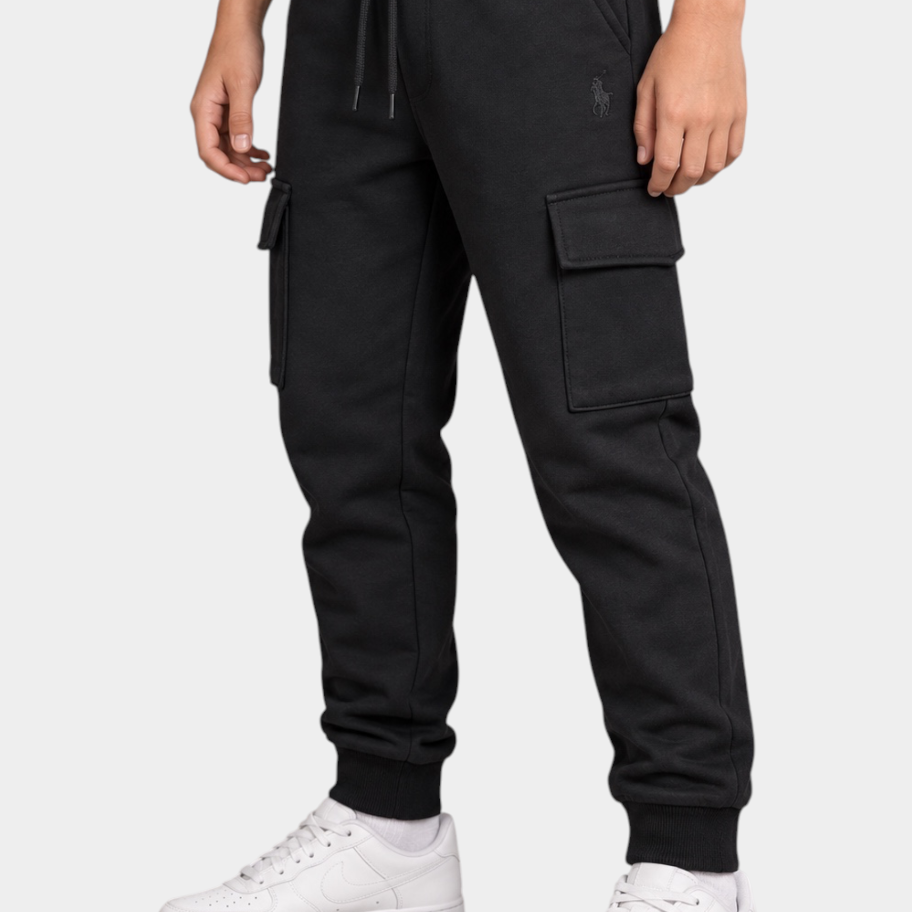 Pantaloni jogger cargo neri da bambino Follower SRL in morbido cotone con tasche laterali e logo ricamato