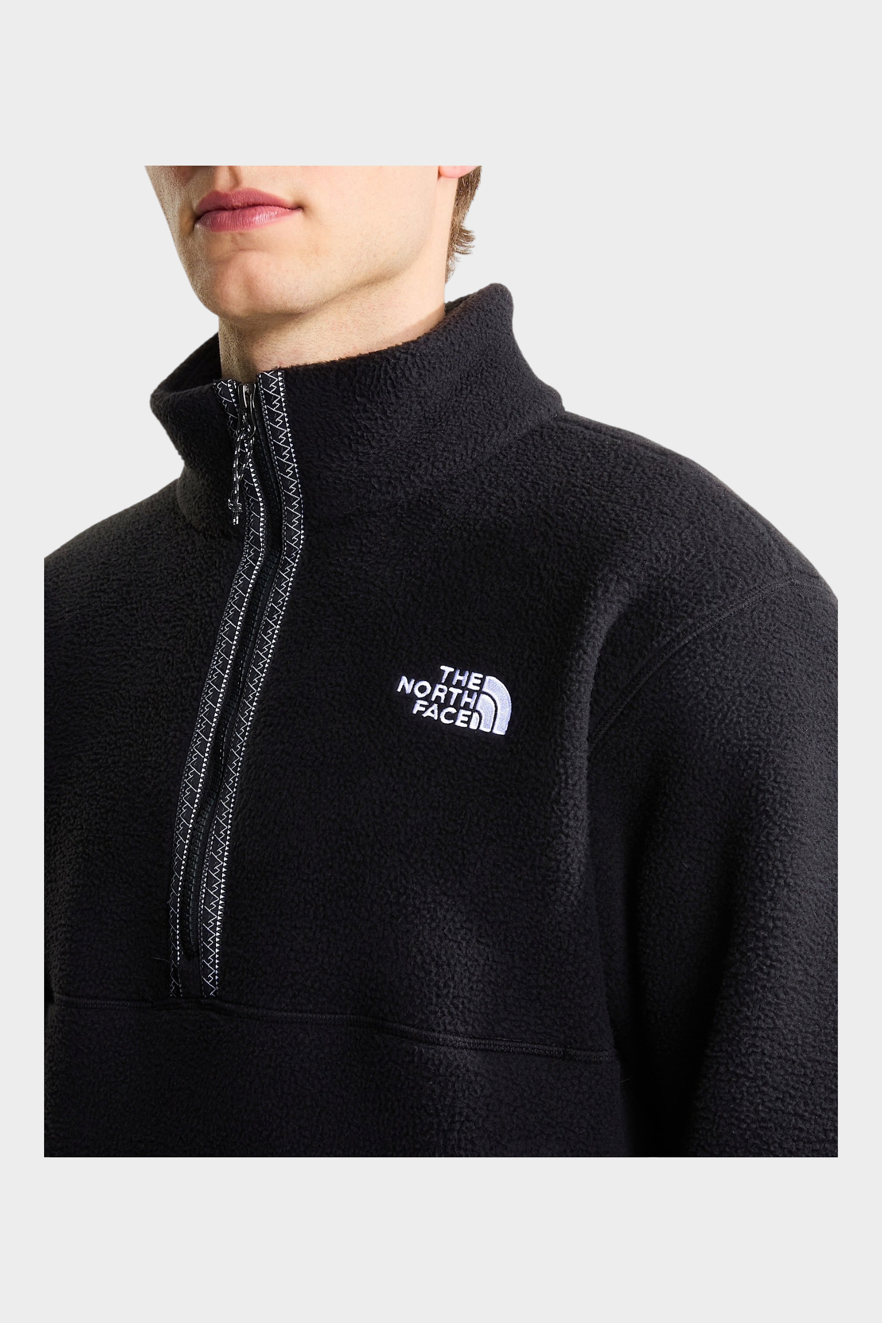 Pullover in pile nero Follower SRL con cerniera a 1/4 e logo The North Face ricamato sul petto