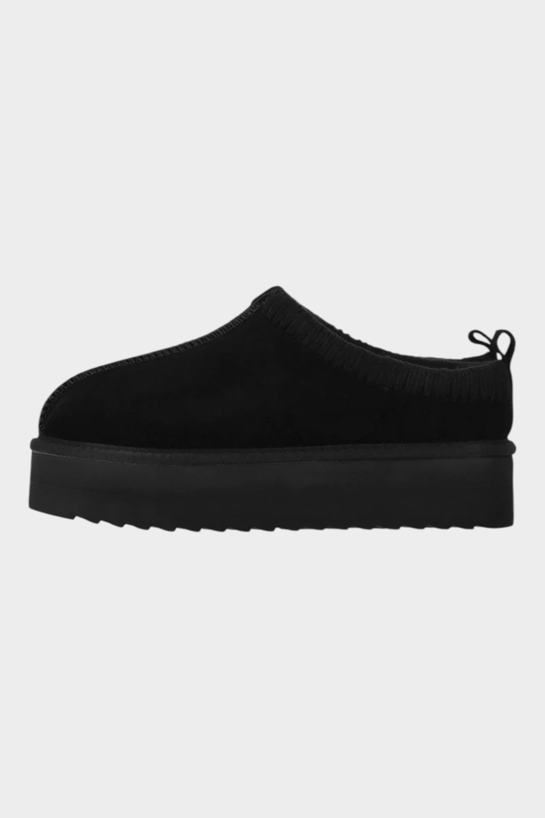 Slipper donna Follower SRL COLORS OF CALIFORNIA in camoscio nero con fodera in montone e suola platform dentellata