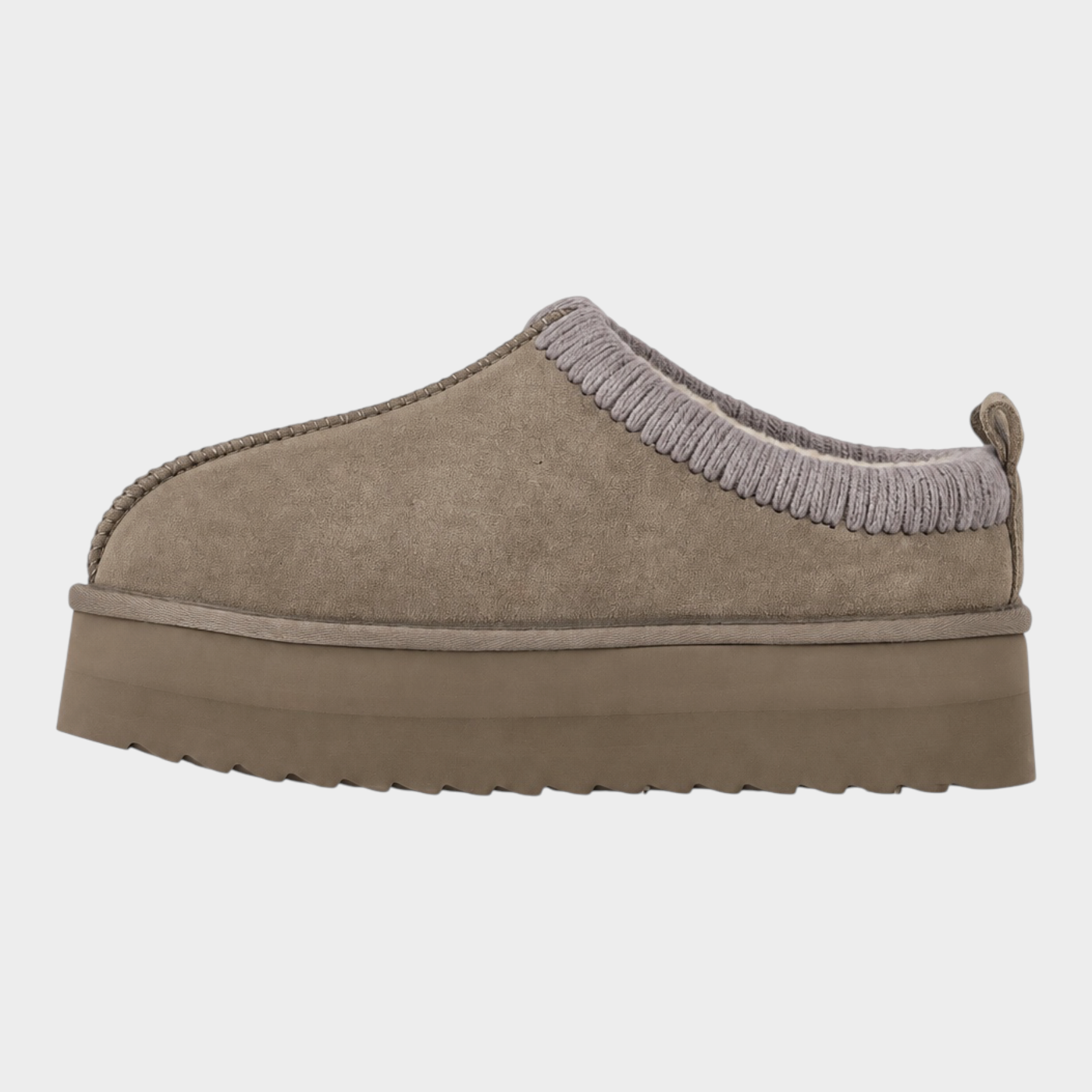 Slipper marrone COLORS OF CALIFORNIA con fodera in montone e suola platform, distribuita da Follower SRL