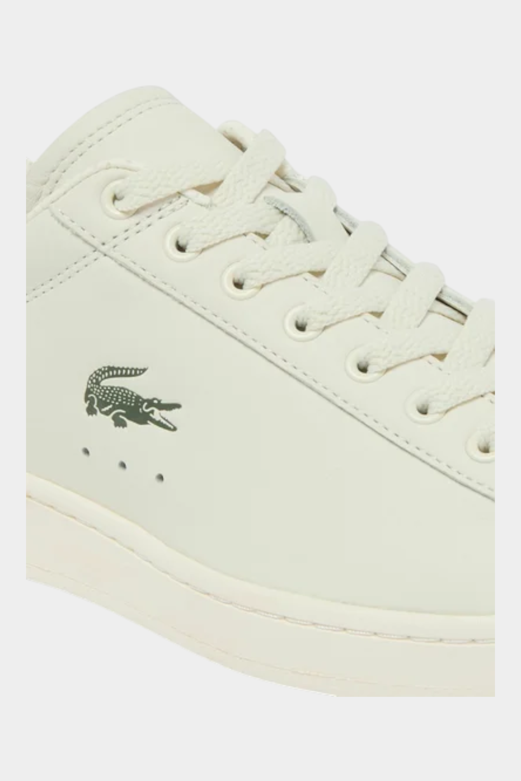 Sneakers Lacoste Carnaby da uomo in pelle bianca con logo coccodrillo verde, vendute da Follower SRL