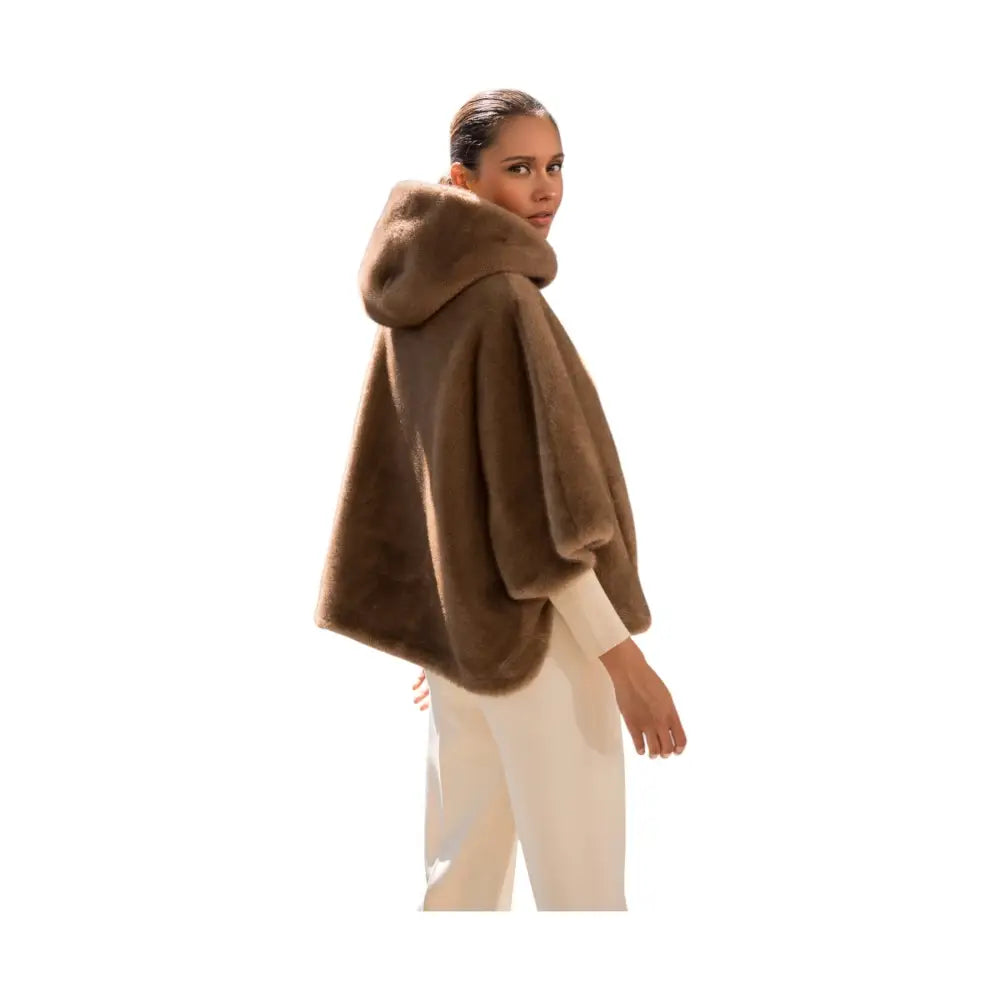 Mantella svasata in finta pelliccia Donna Attentif Paris Attentif Paris