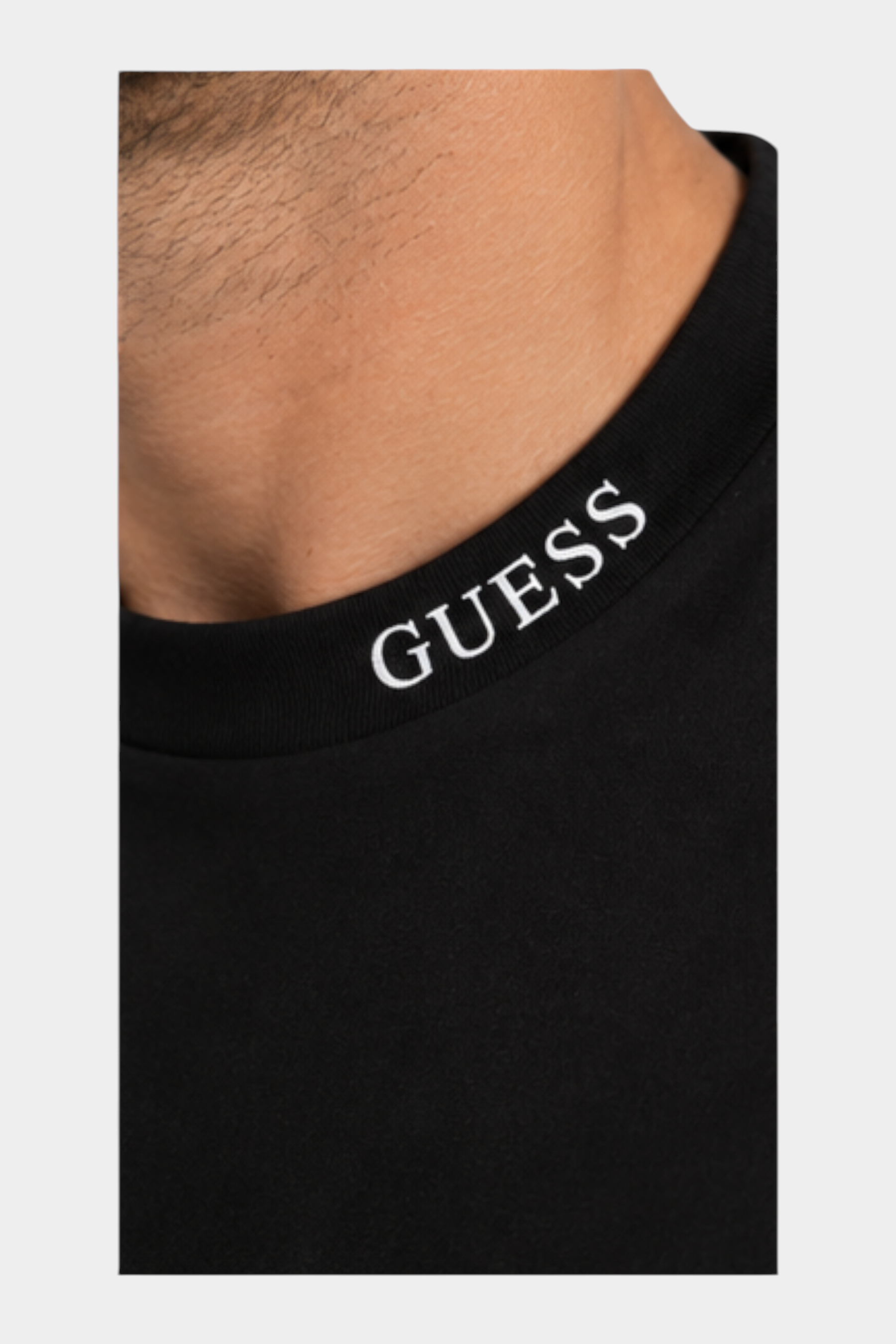 T-shirt logo collo uomo nero guess